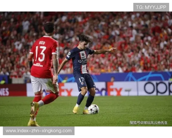巴黎圣日耳曼前场逼压节奏高涨对抗感瞬间拉满